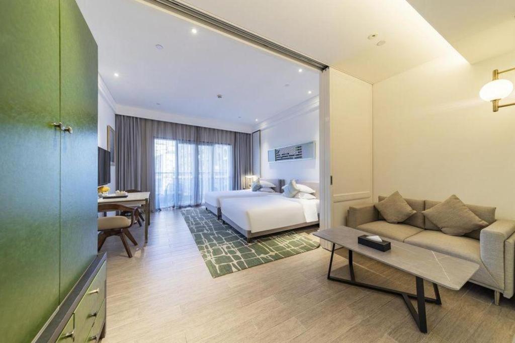 Rock Platinum Sea View Hotel Sanya Exterior foto
